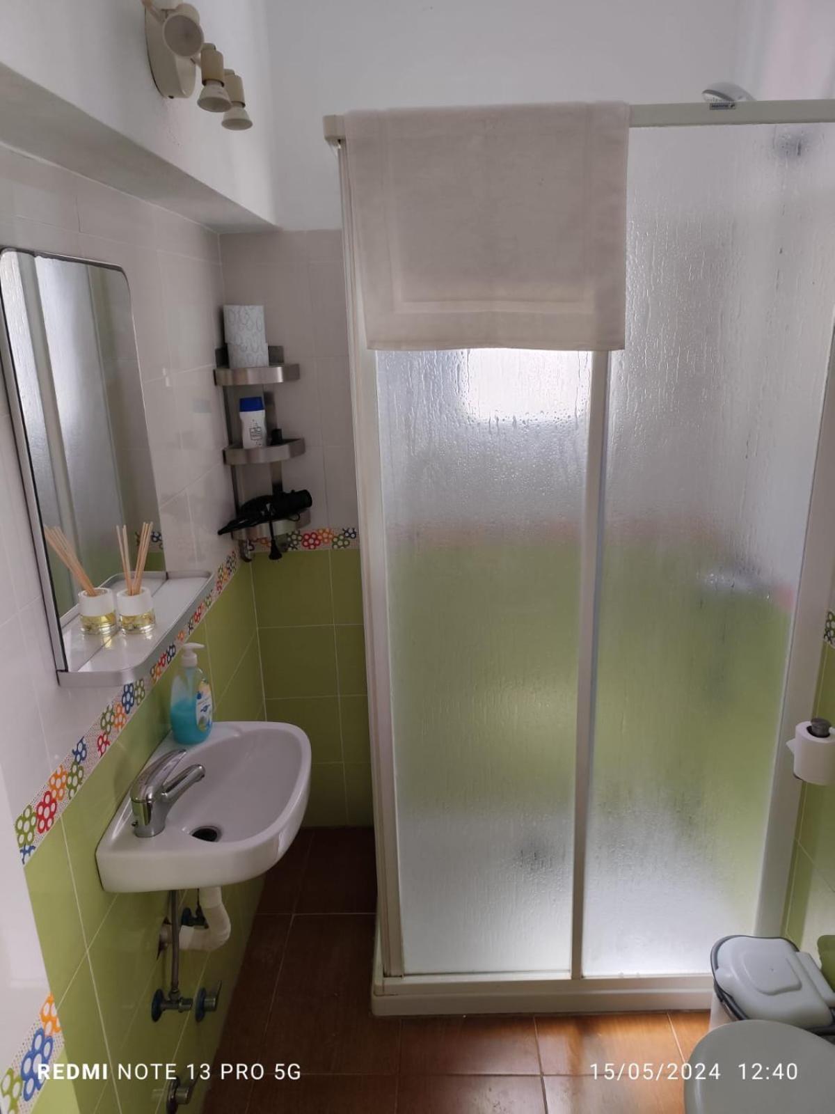 Maluan Apartment โกนิล เด ลาฟรอนเตรา ภายนอก รูปภาพ