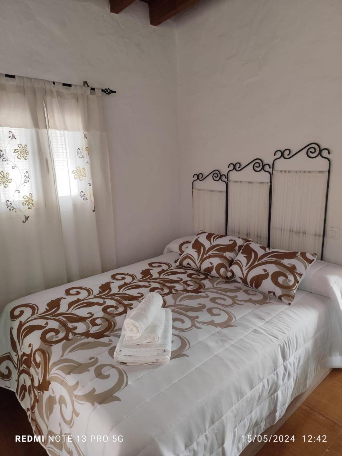 Maluan Apartment โกนิล เด ลาฟรอนเตรา ภายนอก รูปภาพ